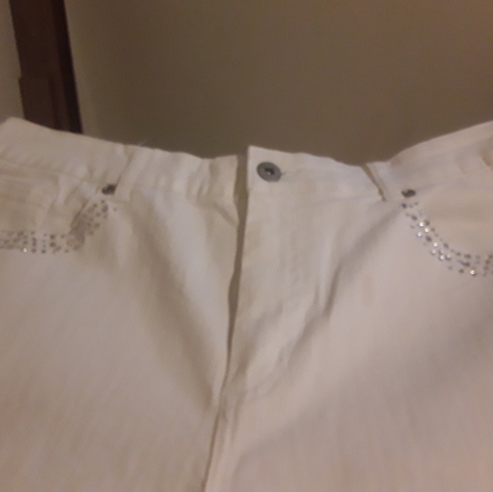 Women's jeans